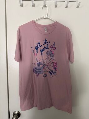 “Git it gurl” Pink Graphic Tee with Girl at Computer Cute Tech Nerd